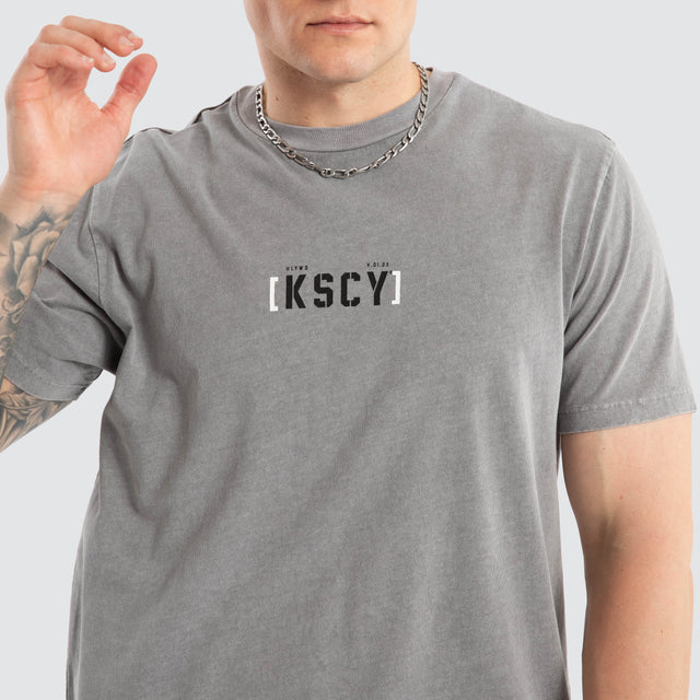 Unleashed Dual Curved Tee Pigment Frost Grey