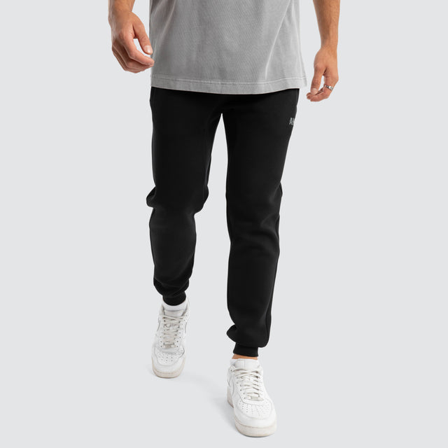 Diversion Slim Trackpant Jet Black