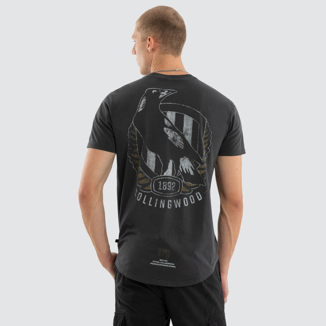 Model wears Collingwood Magpies AFL Active Vintage Tee Pigment Asphalt T-Shirts Grey – image 1