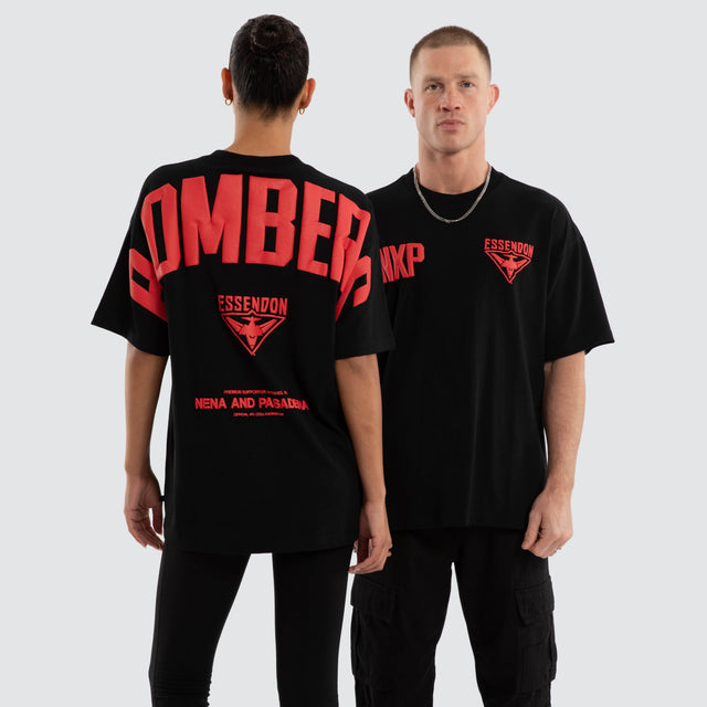 Model wears Essendon Bombers AFL Archive Raptor Tee Jet Black T-Shirts Black – image 1