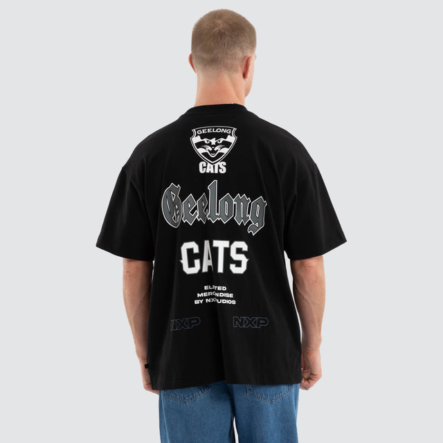 Model wears Geelong Cats AFL Sticker Raptor Tee Jet Black T-Shirts Black – image 6
