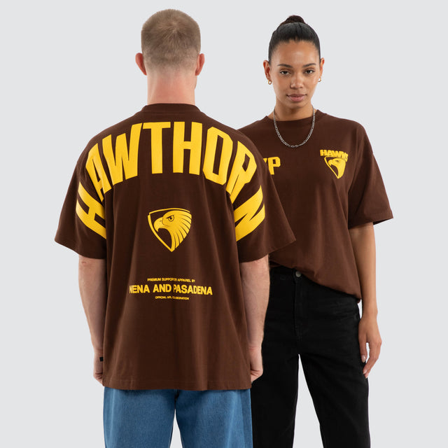 Model wears Hawthorn Hawks AFL Archive Raptor Tee Brown T-Shirts Brown – image 1