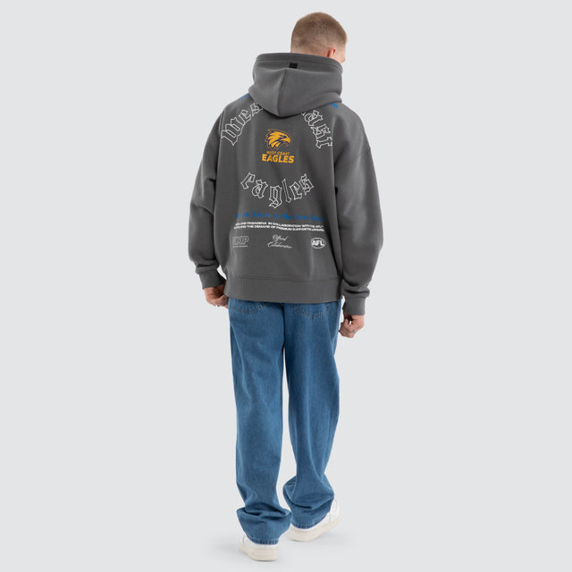 Model wears West Coast Eagles AFL Tag Box Fit Hoodie Charcoal Hoodies Grey – image 7