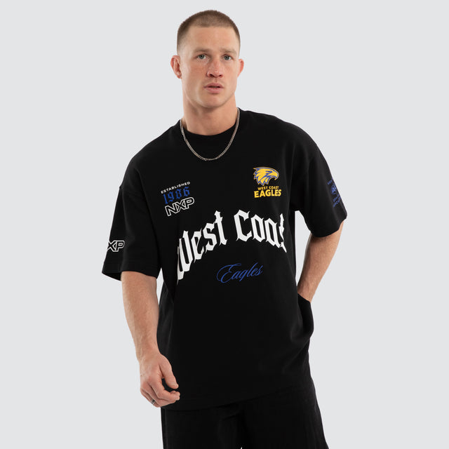 Model wears West Coast Eagles AFL Gold Raptor Tee Jet Black T-Shirts Black – image 4