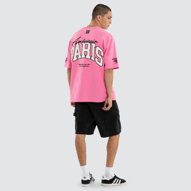 Model wears Giants Loopback Oversized Tee Pink T-Shirts Pink – image 2