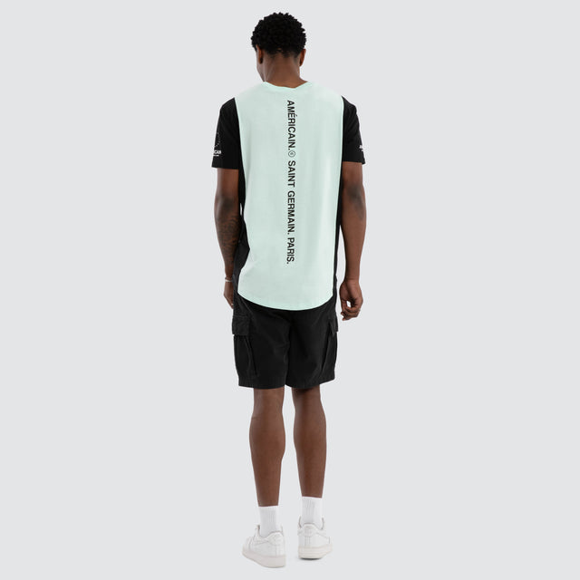 Model wears Armour Winner Tee Aqua T-Shirts Green – image 4