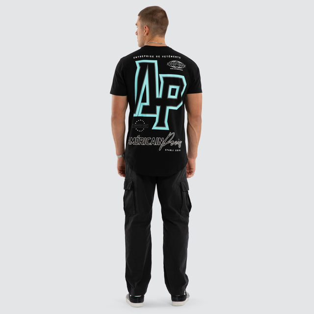 Model wears Axis Dual Curved Tee Jet Black T-Shirts Black – image 5