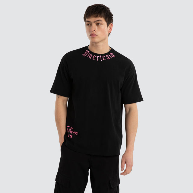 Model wears Overdrive Box Fit Tee Jet Black T-Shirts Black – image 3