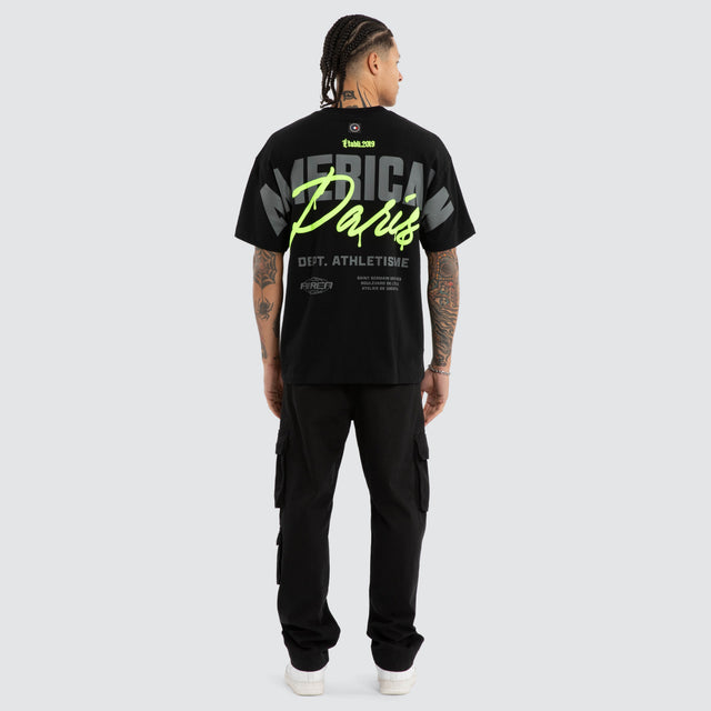 Model wears Deadlock Heavy Tee Jet Black T-Shirts Black – image 4