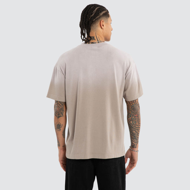 Model wears Duststorm Heavy Tee Sunbleach String T-Shirts Cream – image 2