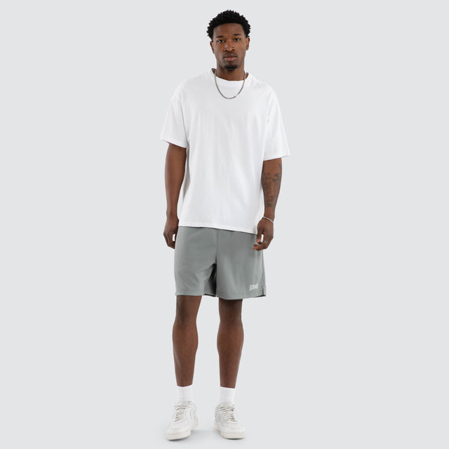 Model wears Speed Relaxed Muscle Ultimate Grey Muscle Tees Grey – image 1