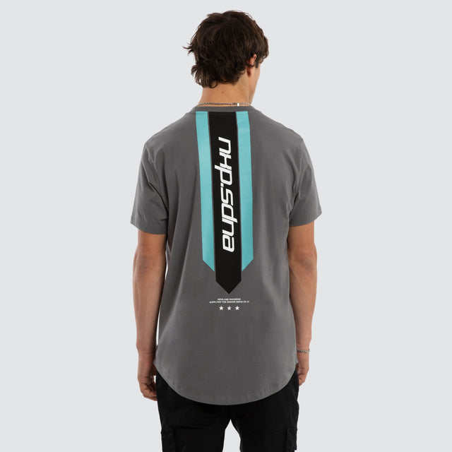 Model wears Central Dual Curved Tee Charcoal T-Shirts Grey – image 1