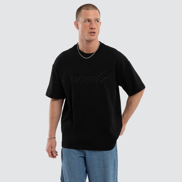 Model wears Session Loopback Raptor Tee Jet Black T-Shirts Black – image 1