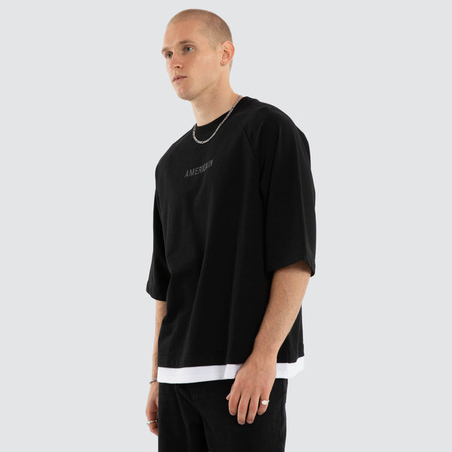 Model wears Strata Raglan Raptor Tee Jet Black/White T-Shirts Black – image 3