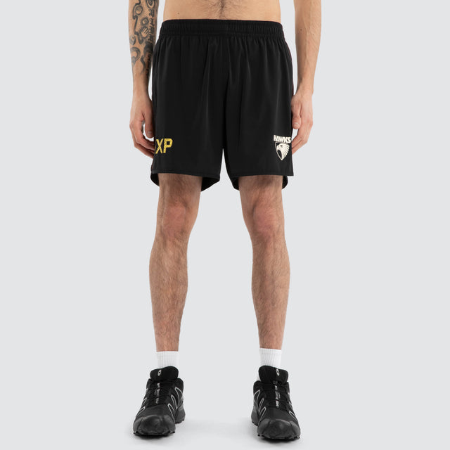 Model wears Ben Davis Hawthorn Hawks Sport Short Jet Black Shorts Black – image 5