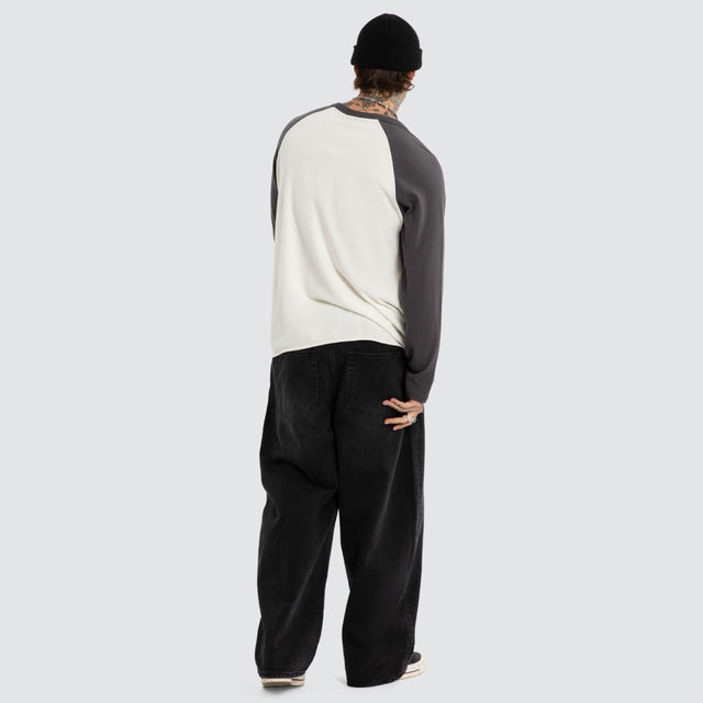 Dismount Raglan Long Sleeve Tee Asphalt/Blanc De Blanc