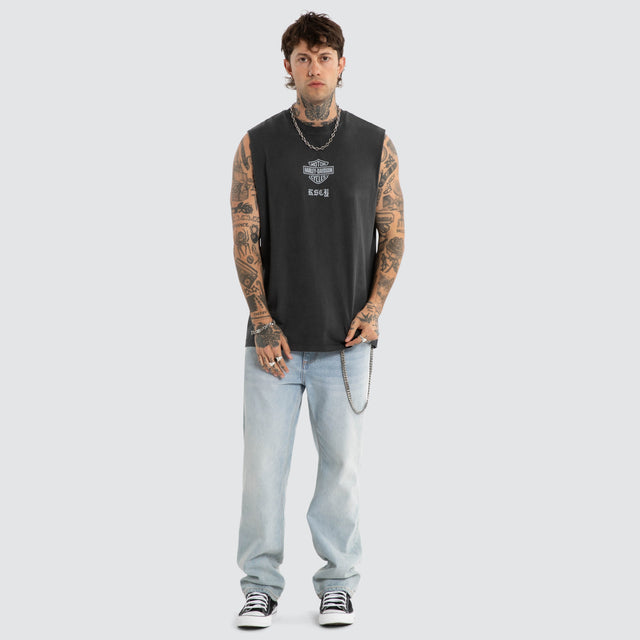 Idle Relaxed Muscle Pigment Black