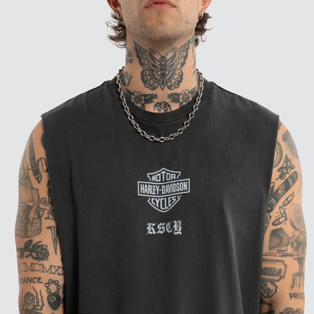 Idle Relaxed Muscle Pigment Black