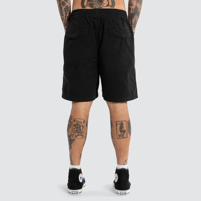 Model wears Mosh Baggy Short 2.0 Jet Black Shorts Black – image 5