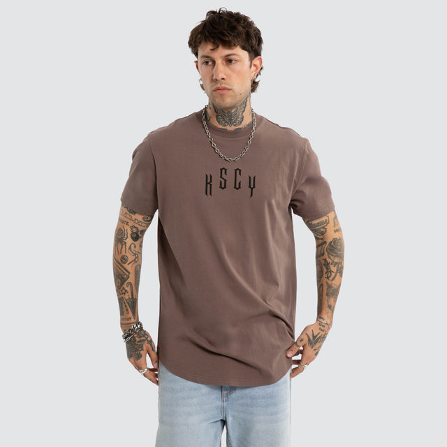 Trapped Dual Curved Tee Iron
