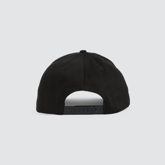 Model wears Cube Cap Jet Black Caps Black – image 5