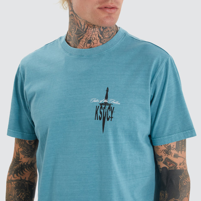 Untie Dual Curved Tee Pigment Brittany Blue