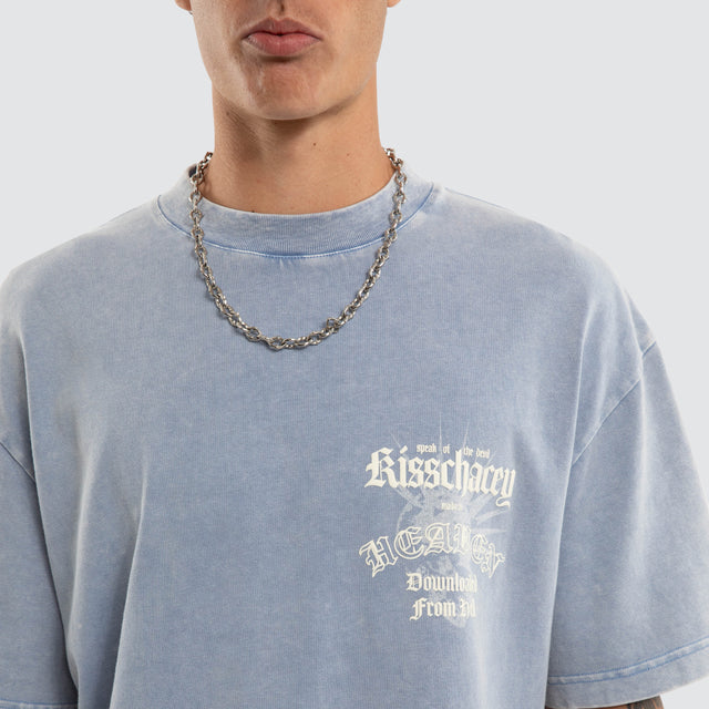 Model wears Strider Street Tee Snow Allure T-Shirts Grey - image 2