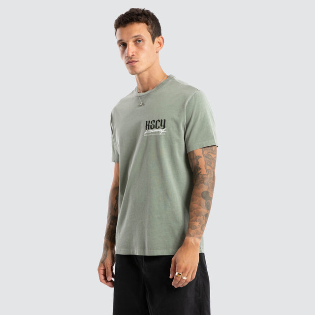 Twisted Standard Tee Pigment Shadow