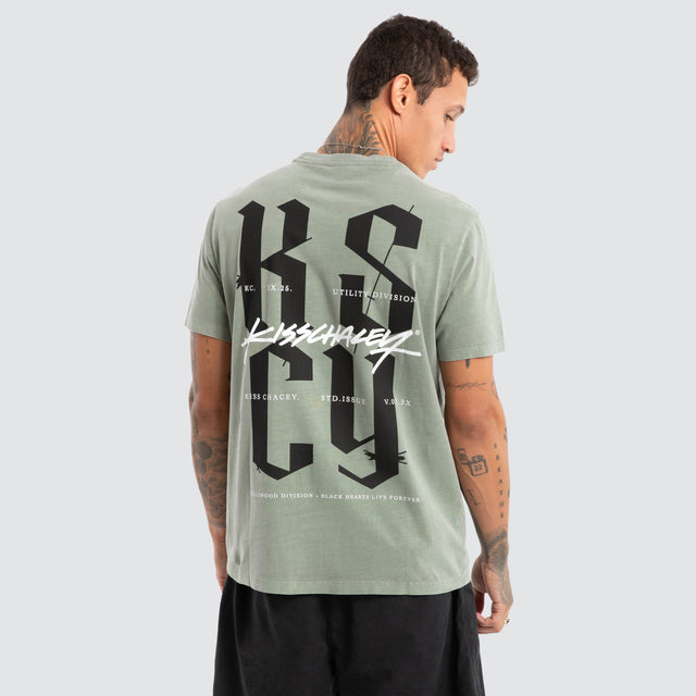 Twisted Standard Tee Pigment Shadow