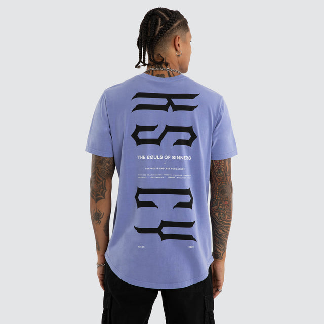 Model wears Trapped Dual Curved Tee Pigment Purple Trumpet T-Shirts Purple – image 1
