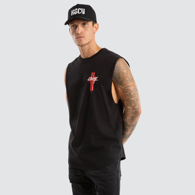 Model wears Letdown Dual Curved Muscle Jet Black Muscle Tees Black – image 5