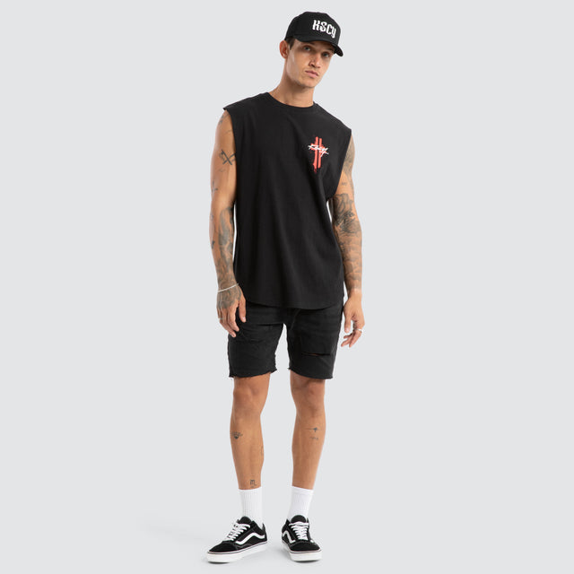 Model wears Letdown Dual Curved Muscle Jet Black Muscle Tees Black – image 2