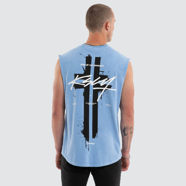 Model wears Letdown Dual Curved Muscle Pigment Vista Blue Muscle Tees Blue – image 1