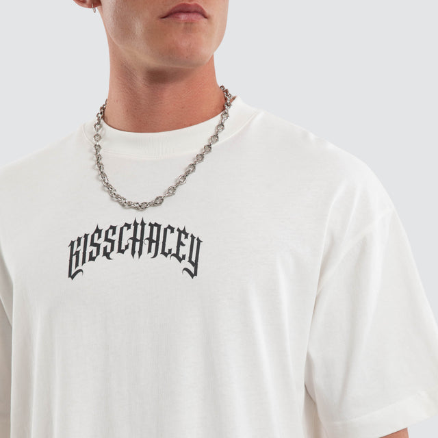 Model wears Seek Heaven Street Tee Natural White T-Shirts White – image 4