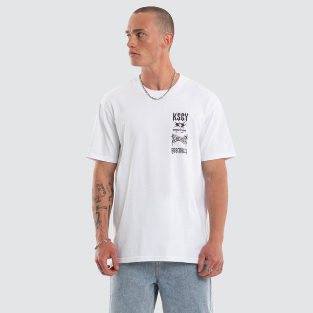 Model wears Frontier Relaxed Tee White T-Shirts White – image 1