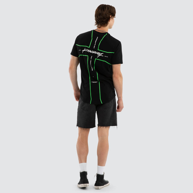 Model wears Crossover Dual Curved Tee Jet Black T-Shirts Black – image 5