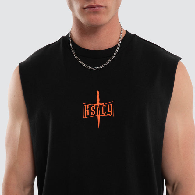 Model wears Plague Relaxed Muscle Jet Black Muscle Tees Black – image 4