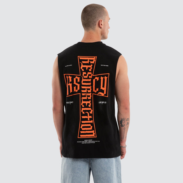 Model wears Plague Relaxed Muscle Jet Black Muscle Tees Black – image 1