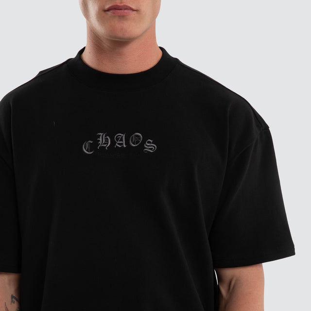 Model wears Crowned Loopback Street Tee Jet Black T-Shirts Black – image 3