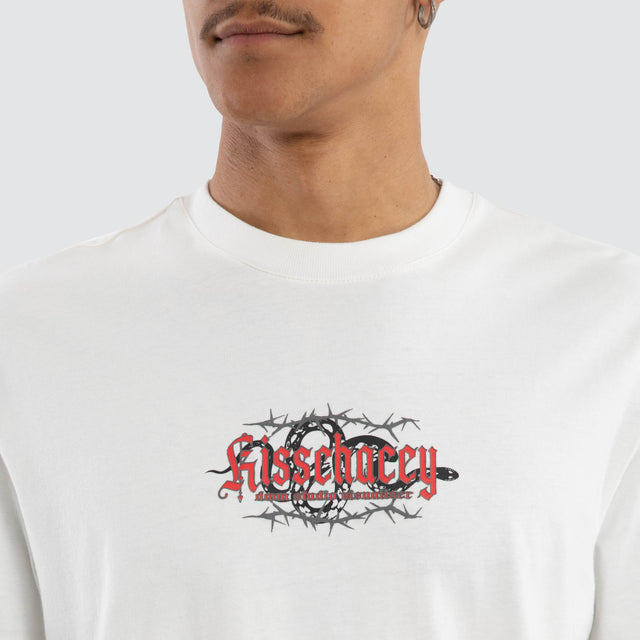 Model wears Risen Relaxed Tee Natural White T-Shirts White – image 4