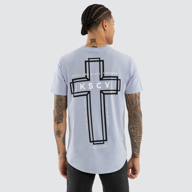 Model wears Sanctus Dual Curved Tee Pigment Lavender T-Shirts Purple – image 1