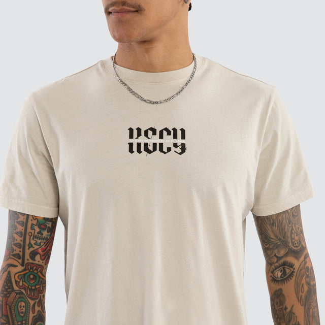 Model wears Sacred Dual Curved Tee Pigment Silver Cloud T-Shirts Grey – image 4