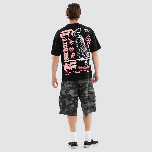 Model wears Zion Street Tee Jet Black T-Shirts Black – image 5