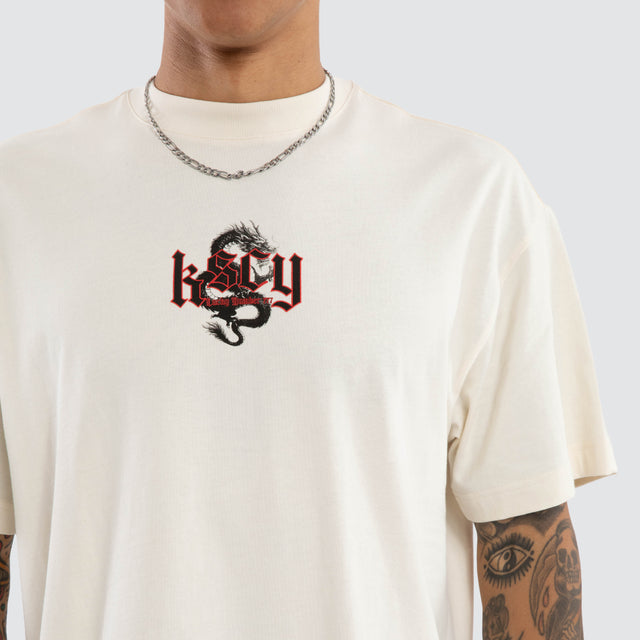 Model wears Dragon Street Tee Tofu T-Shirts Cream – image 4