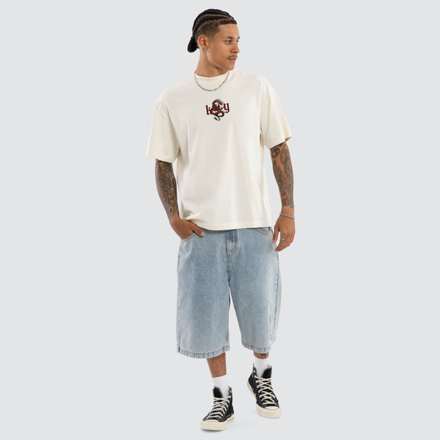 Model wears Dragon Street Tee Tofu T-Shirts Cream – image 2