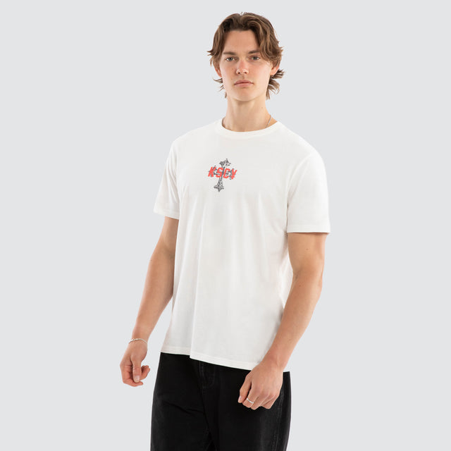 Model wears Hexborn Standard Tee Natural White T-Shirts White – image 3