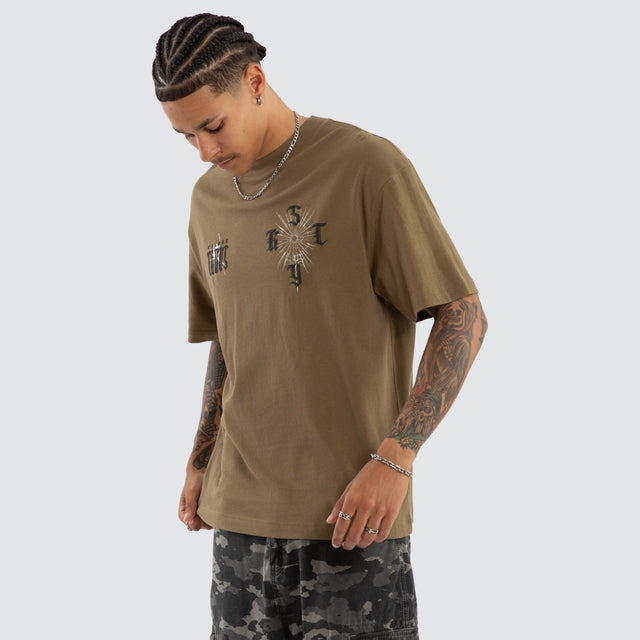 Model wears Anointed Street Tee Military T-Shirts Brown – image 5
