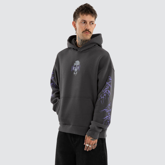 Model wears Enter Oversized Hoodie Hoodies Grey – image 5