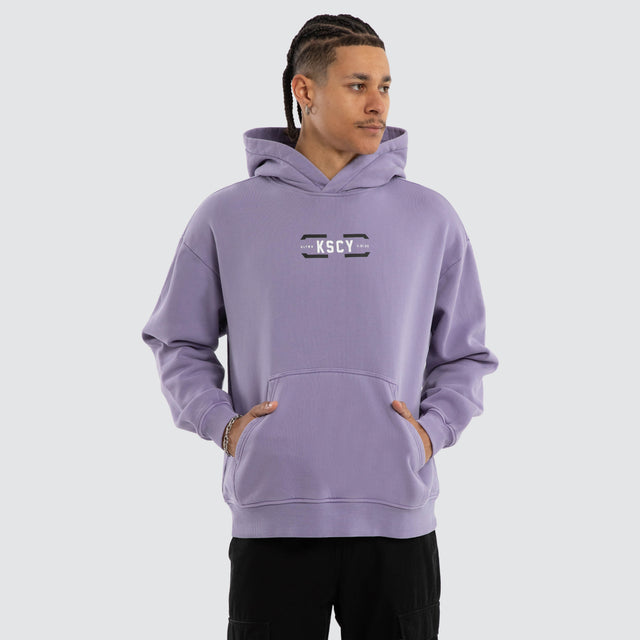 Model wears Rapture Relaxed Hoodie Pigment Daybreak Hoodies Purple – image 3