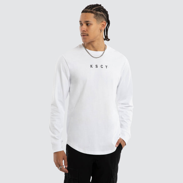 Model wears Sledge Cape Back Long Sleeve Tee Optical White Longsleeve T-Shirts White – image 3
